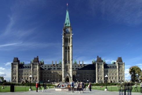 ottawa-parliament-hill2-1200x800